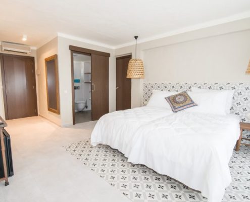 Room2-753x500